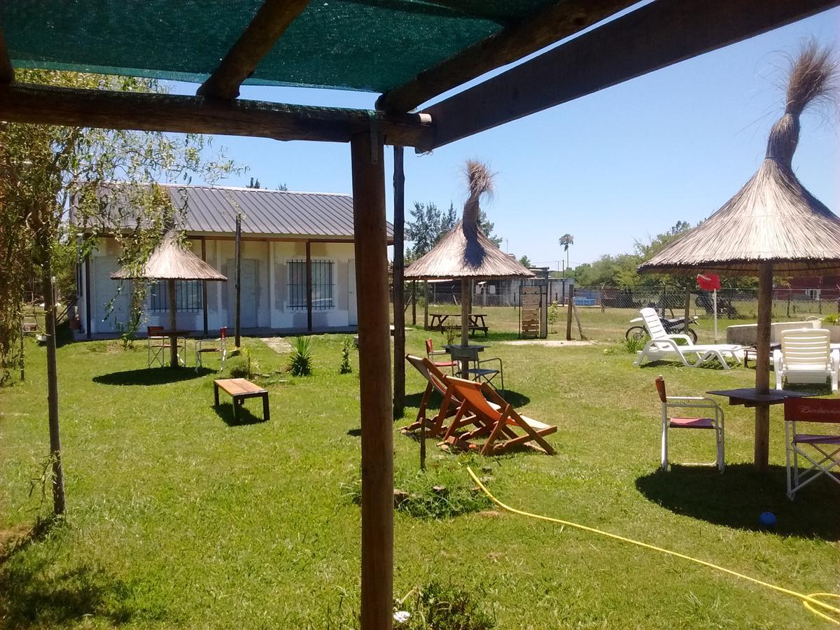 Aitue Bungalows Gualeguaychú Exteriör bild