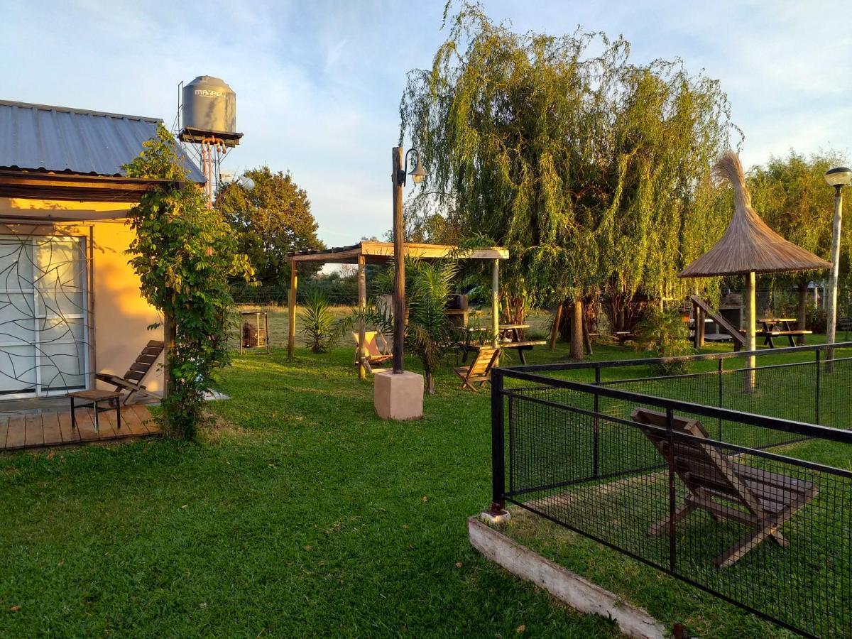 Aitue Bungalows Gualeguaychú Exteriör bild