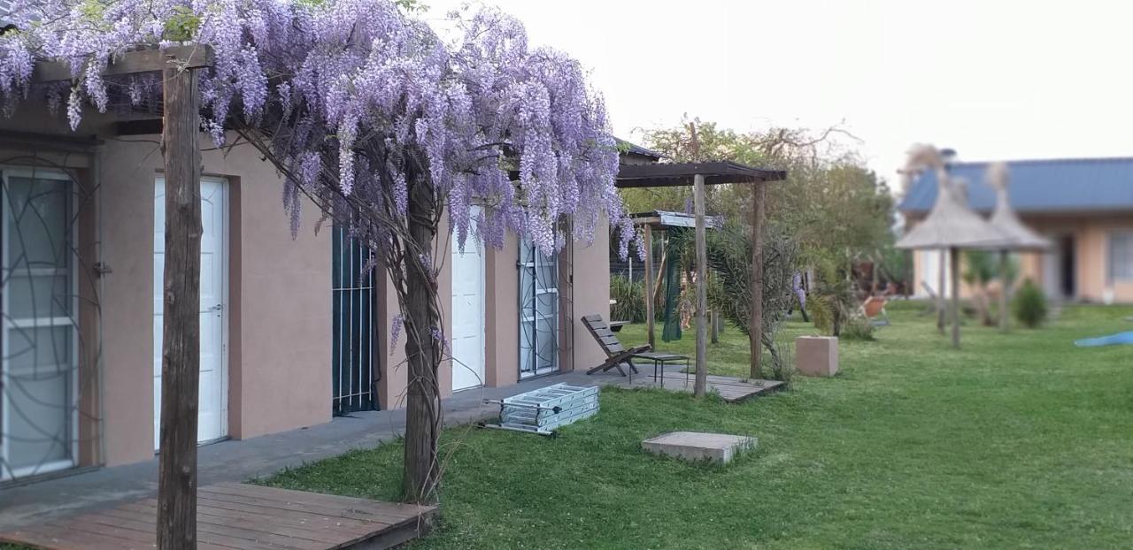 Aitue Bungalows Gualeguaychú Exteriör bild